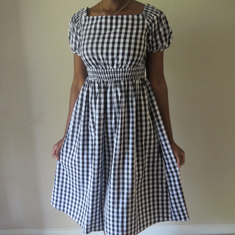 BRAND NEW checkered dress, 100 % cotton
